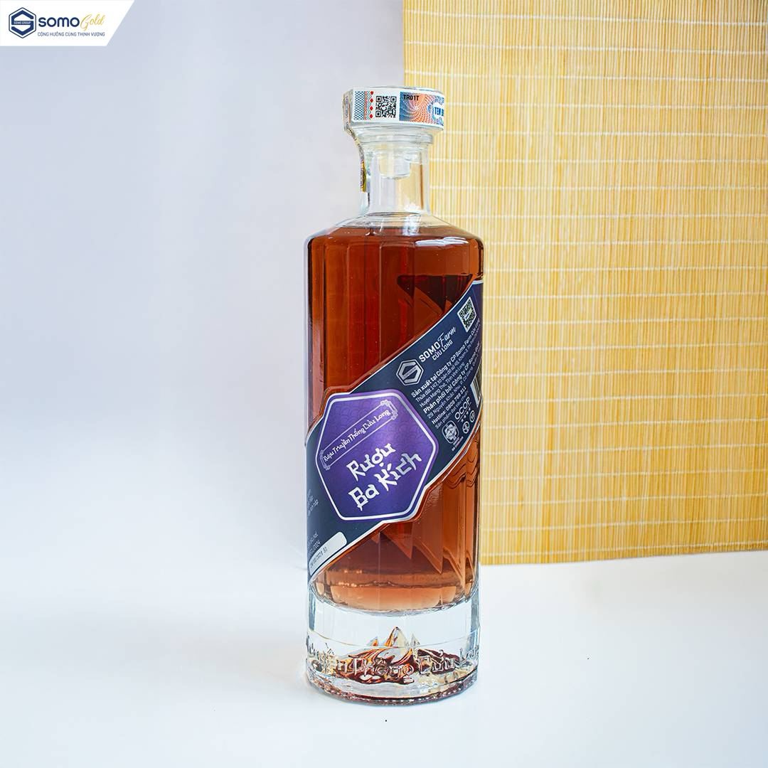 rượu ba kích chai thuỷ tinh SG500ml