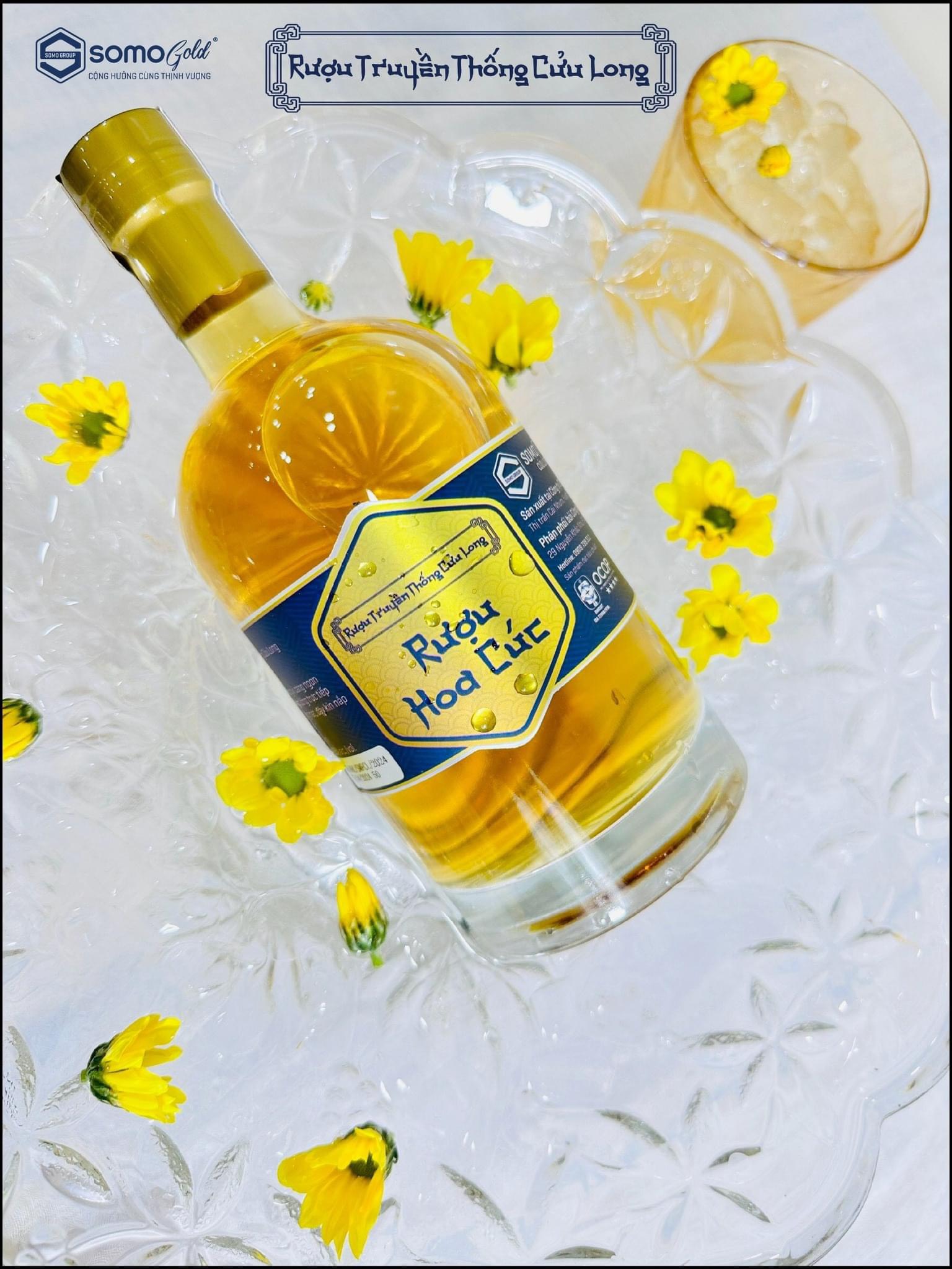 rượu hoa cúc chai thuỷ tinh 500ml